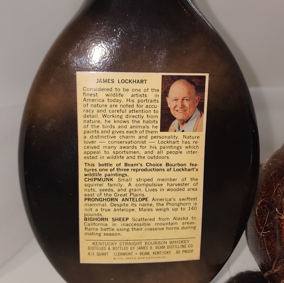 2 Decanters Perfect For Collectors!Beam's Choice & 45yo Italian Leather Decanter - Picture 10 of 12